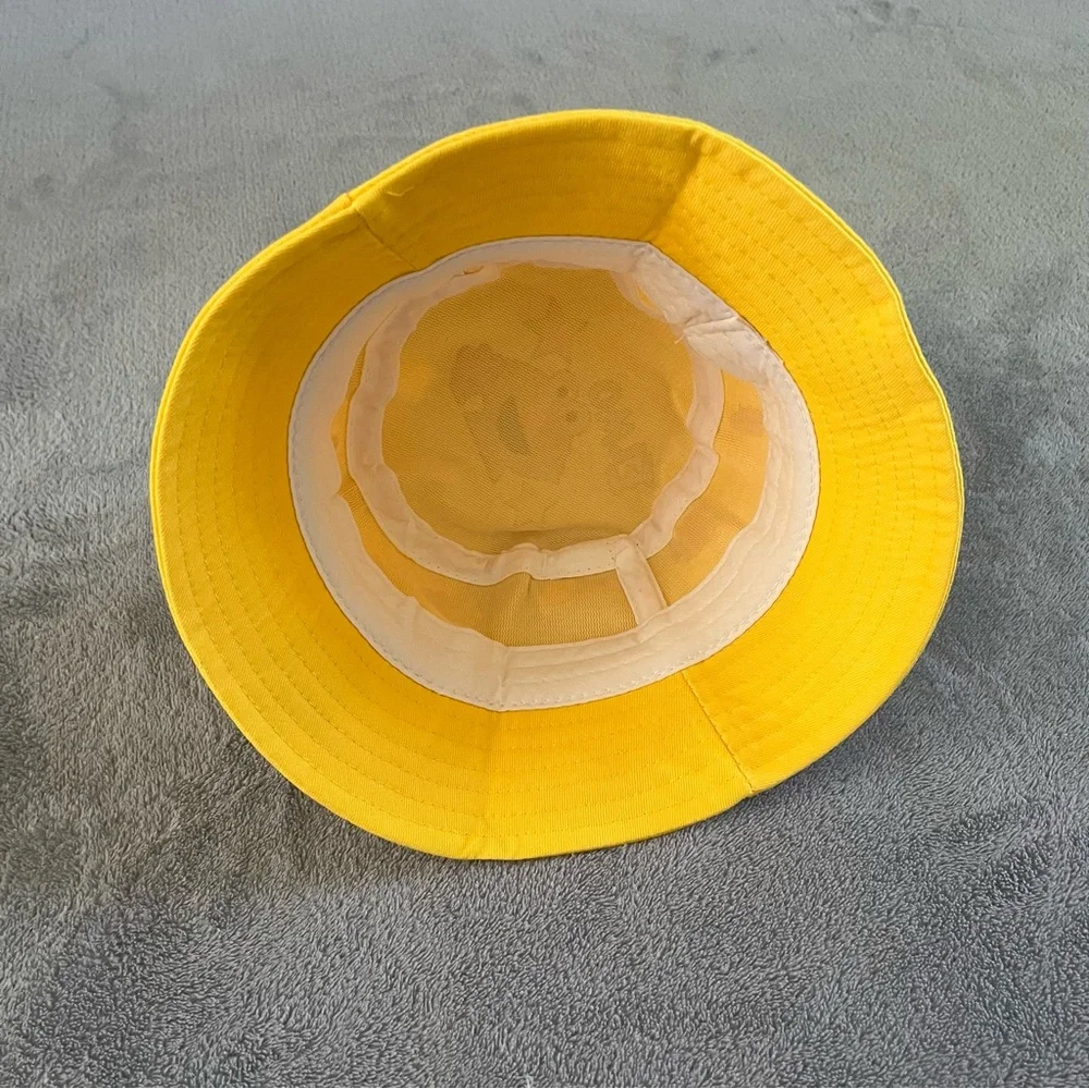 New with out Tags Yellow Elmo Bucket Hat Sun Hat UV Beach Hat